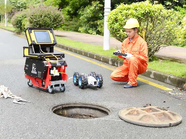 城区管道机器人检测